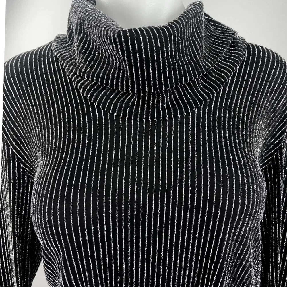 Rudy Rd Black Metallic Pinstripe Turtleneck Long Sleeve Pullover Sweater Top M